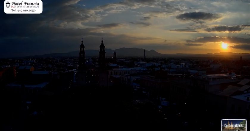 🎬 1 minuto · 1 atardecer del Martes 23 de Junio de 2026 desde el Hotel Francia Aguascalientes