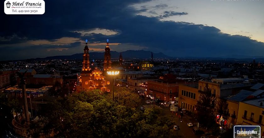 🎬 1 minuto · 1 atardecer del Domingo 28 de Junio de 2026 desde el Hotel Francia Aguascalientes
