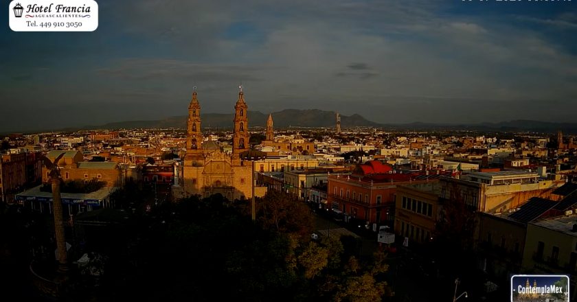 🎬 1 minuto · 1 amanecer del Miércoles 08 de Julio de 2026 desde el Hotel Francia Aguascalientes