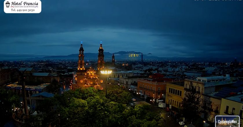 🎬 1 minuto · 1 amanecer del Jueves 09 de Julio de 2026 desde el Hotel Francia Aguascalientes