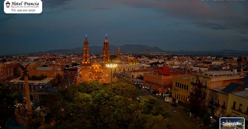 🎬 1 minuto · 1 amanecer del Domingo 12 de Julio de 2026 desde el Hotel Francia Aguascalientes
