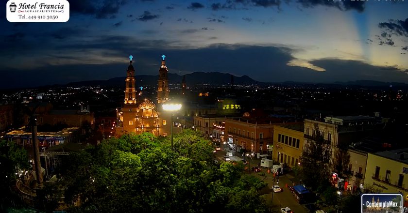 🎬 1 minuto · 1 atardecer del Martes 14 de Julio de 2026 desde el Hotel Francia Aguascalientes