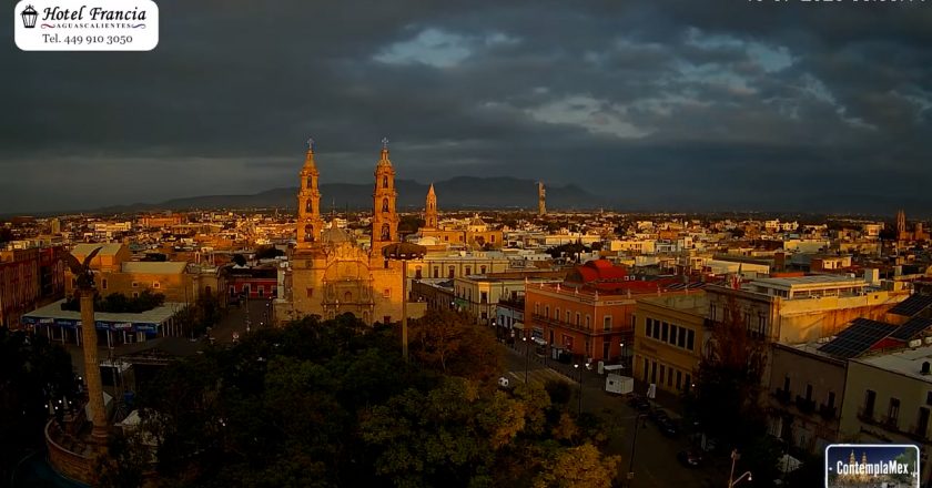 🎬 1 minuto · 1 amanecer del Jueves 16 de Julio de 2026 desde el Hotel Francia Aguascalientes