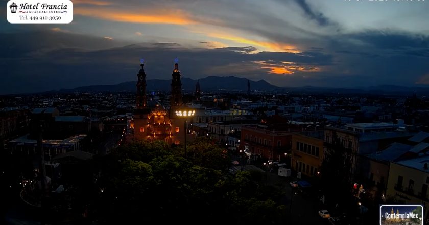 🎬 1 minuto · 1 atardecer del Jueves 16 de Julio de 2026 desde el Hotel Francia Aguascalientes
