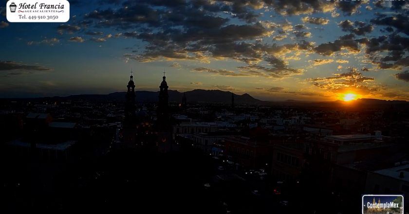 🎬 1 minuto · 1 atardecer del Viernes 24 de Julio de 2026 desde el Hotel Francia Aguascalientes