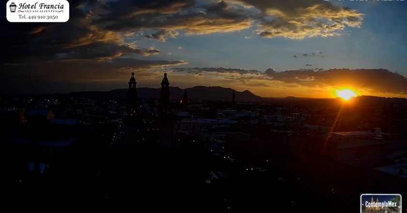 🎬 1 minuto · 1 atardecer del Lunes 27 de Julio de 2026 desde el Hotel Francia Aguascalientes