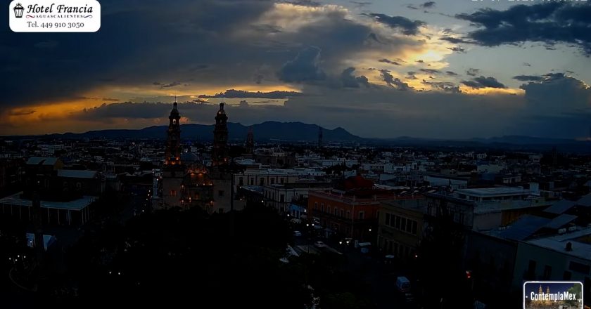 🎬 1 minuto · 1 atardecer del Martes 28 de Julio de 2026 desde el Hotel Francia Aguascalientes