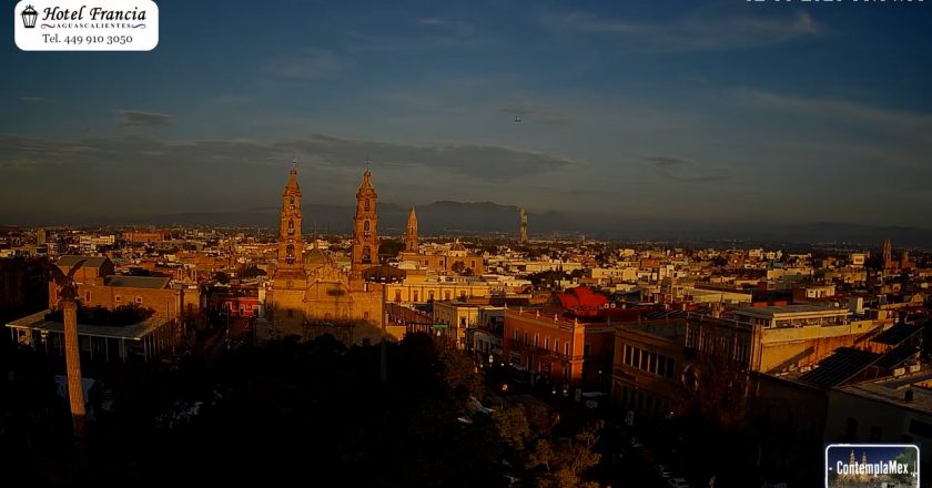 🎬 1 minuto · 1 amanecer del Domingo 02 de Agosto de 2026 desde el Hotel Francia Aguascalientes