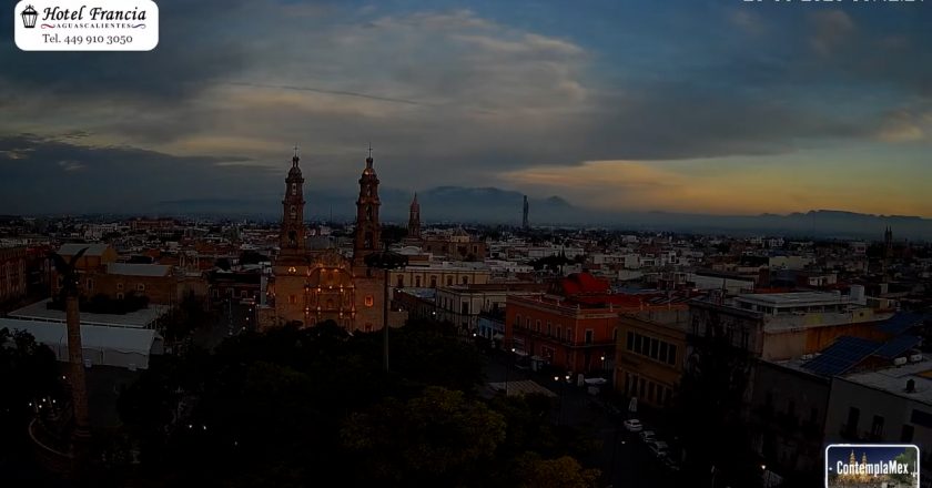 🎬 1 minuto · 1 atardecer del Domingo 23 de Agosto de 2026 desde el Hotel Francia Aguascalientes