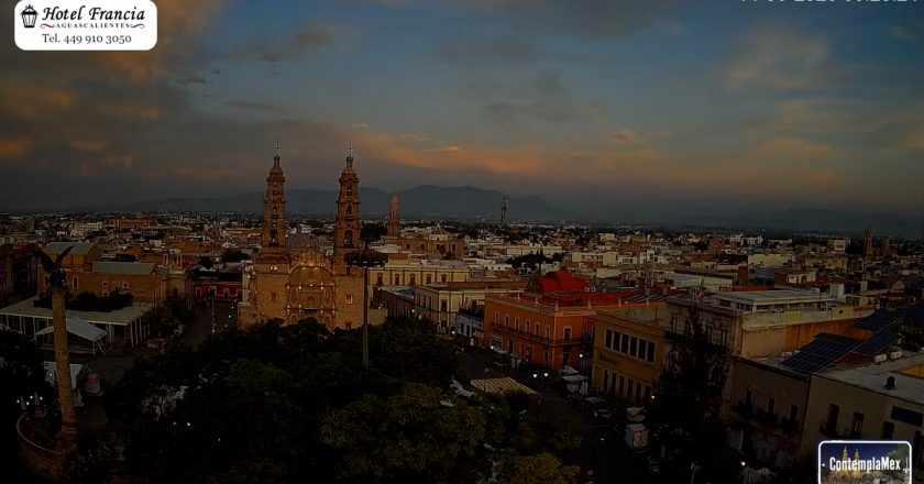 🎬 1 minuto · 1 amanecer del Viernes 14 de Agosto de 2026 desde el Hotel Francia Aguascalientes