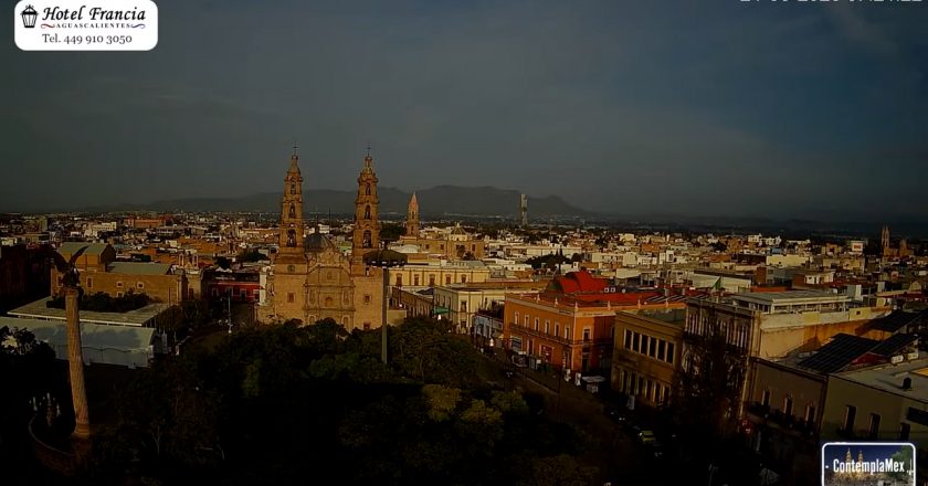 🎬 1 minuto · 1 amanecer del Viernes 21 de Agosto de 2026 desde el Hotel Francia Aguascalientes