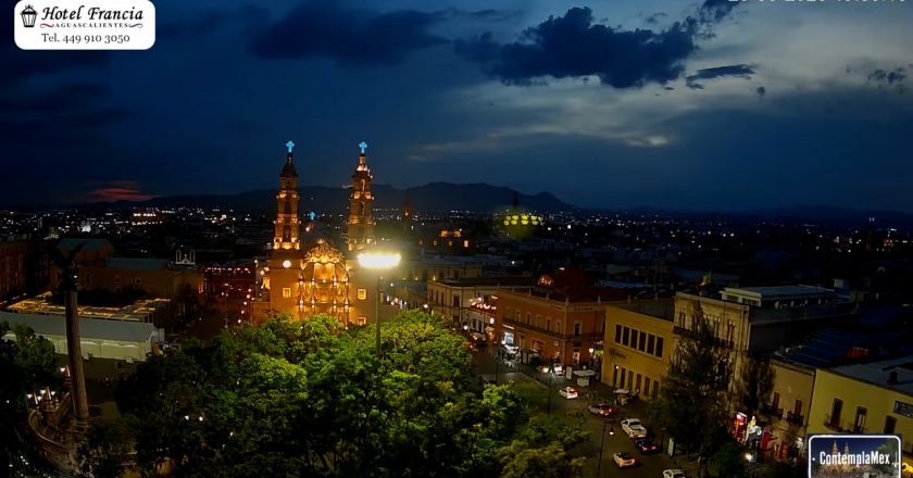🎬 1 minuto · 1 atardecer del Jueves 20 de Agosto de 2026 desde el Hotel Francia Aguascalientes