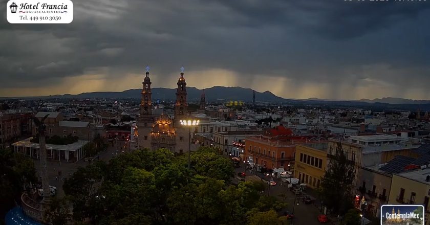 1 minuto · 1 atardecer del Domino 06 de Septiembre de 2026 desde el Hotel Francia Aguascalientes