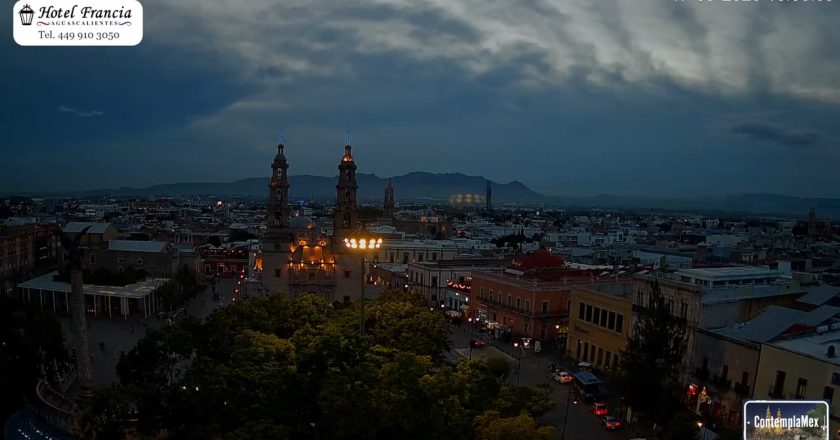 1 minuto · 1 atardecer del Jueves 17 de Septiembre de 2026 desde el Hotel Francia Aguascalientes