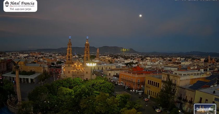 1 minuto · 1 amanecer del Domingo 27 de Septiembre de 2026 desde el Hotel Francia Aguascalientes