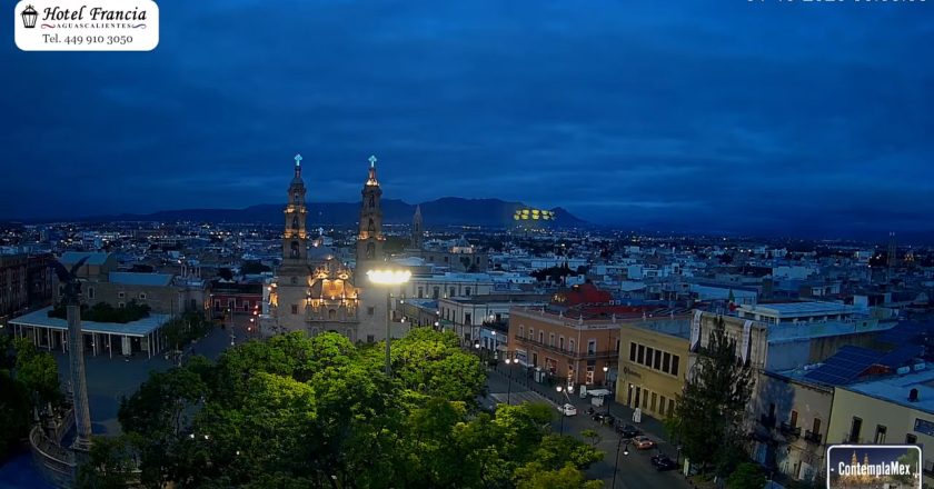 1 minuto · 1 amanecer del Jueves 01 de Octubre de 2026 desde el Hotel Francia Aguascalientes