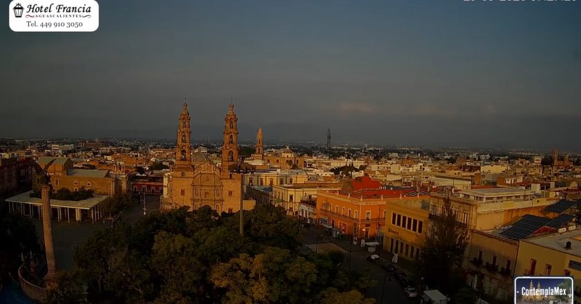 1 minuto · 1 amanecer del Martes 29 de Septiembre de 2026 desde el Hotel Francia Aguascalientes